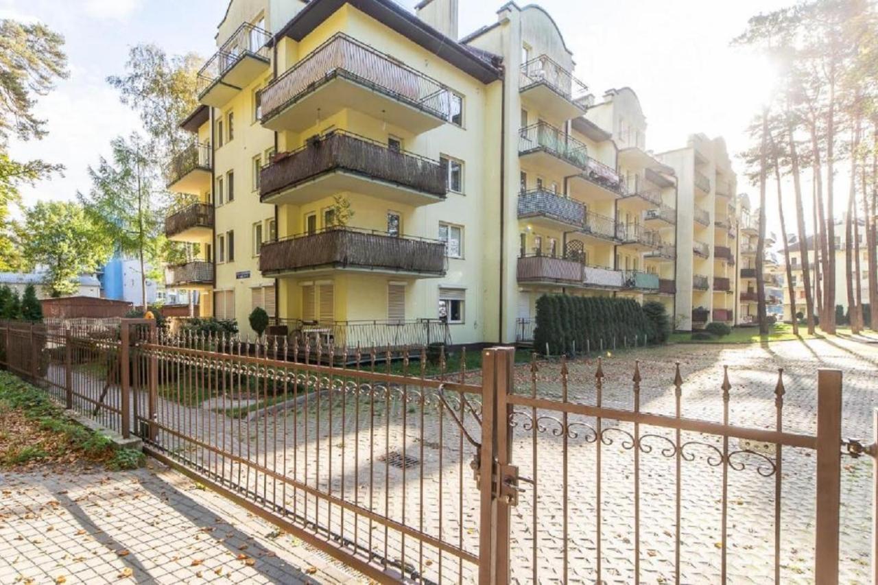 Morskie Oko V By Noclegi Renters Miedzyzdroje Kültér fotó